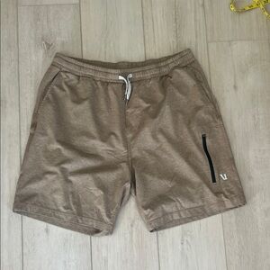 VUORI :: SHORTS